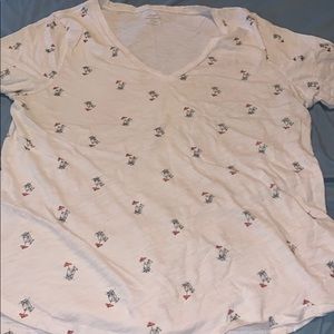 V neck t-shirt